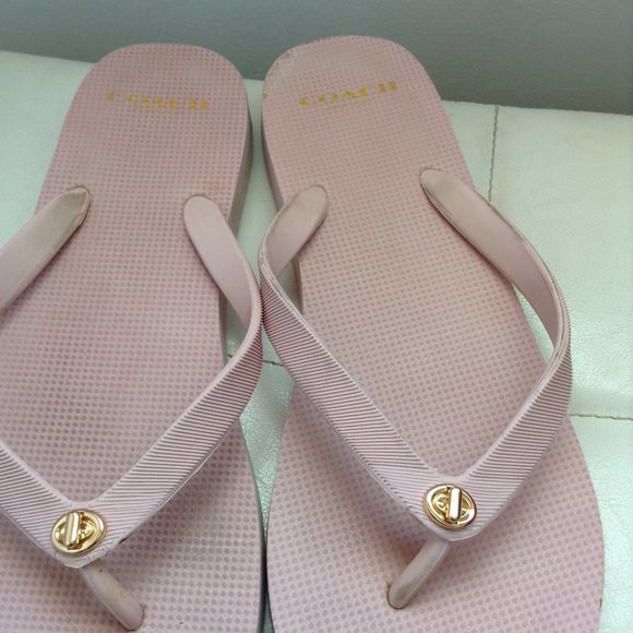 Coach pink flip flop - Picture 3 of 5